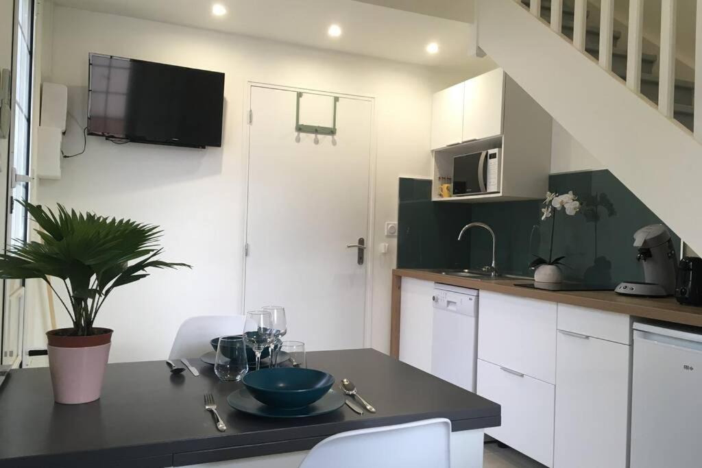 Appartement Neuf Entre Mer Et Montagne. Фюриани Екстериор снимка
